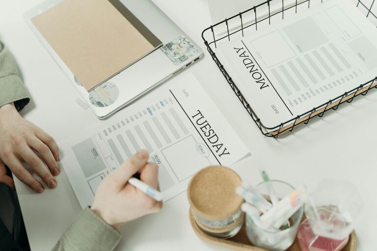 Jak planować codzienny czas, by zwiększyć produktywność i mieć więcej czasu na relaks